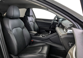 Подержанный автомобиль Kia K5 2021 года (24 фото)