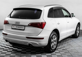 Подержанный автомобиль Audi Q5 2011 года (5 фото)
