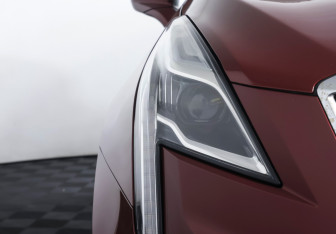 Подержанный автомобиль Cadillac XT5 2017 года (20 фото)
