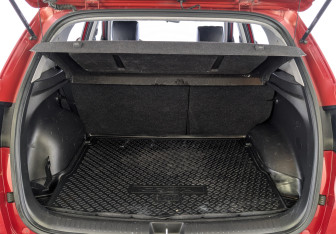 Подержанный автомобиль Hyundai Creta 2019 года (10 фото)