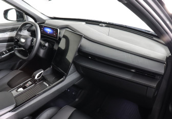 Подержанный автомобиль Geely Cityray 2024 года (10 фото)