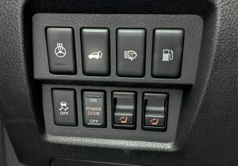 Подержанный автомобиль Nissan Murano Suv 2015 года (28 фото)