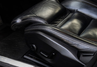 Подержанный автомобиль Volvo V90 Cross Country 2017 года (20 фото)