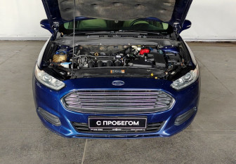 Подержанный автомобиль Ford Fusion (North America) 2015 года (18 фото)