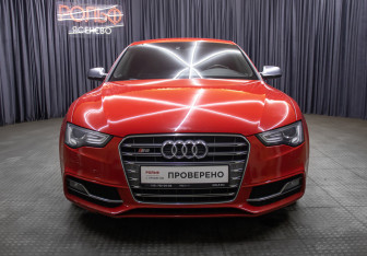 Подержанный автомобиль Audi S5 Liftback 2014 года (2 фото)