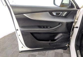 Подержанный автомобиль Chery Tiggo 7 Pro Max 2024 года (19 фото)