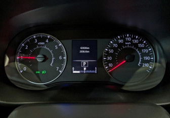 Подержанный автомобиль Renault Arkana 2021 года (13 фото)