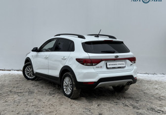 Подержанный автомобиль Kia Rio Hatchback 2019 года (7 фото)