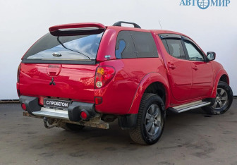 Подержанный автомобиль Mitsubishi L200 2008 года (8 фото)