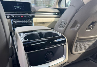 Новый Kia Carnival 2025 (14 фото)