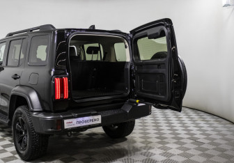 Подержанный автомобиль Tank 300 2023 года (18 фото)