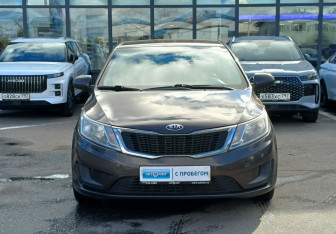 Подержанный автомобиль Kia Rio Sedan 2014 года (2 фото)
