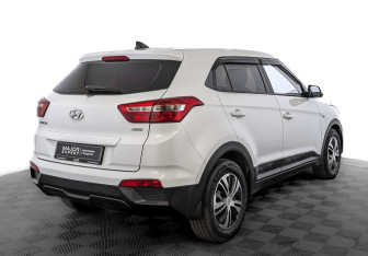 Подержанный автомобиль Hyundai Creta 2018 года (5 фото)