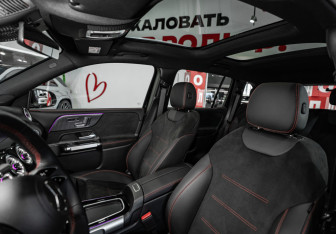 Новый Mercedes-Benz GLB 2024 (18 фото)