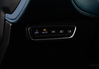 Подержанный автомобиль Voyah Free 2021 года (17 фото)