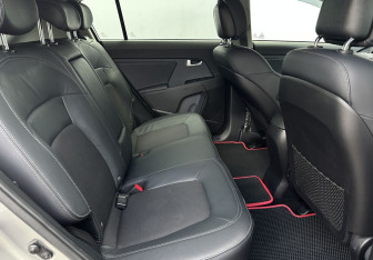 Подержанный автомобиль Kia Sportage 2013 года (14 фото)