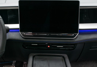 Подержанный автомобиль Volkswagen Teramont 2025 года (17 фото)