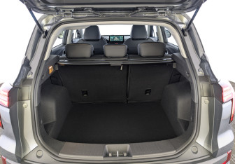 Новый Москвич 3 2025 (8 фото)