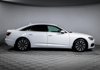 Подержанный автомобиль Audi A6 Sedan 2020 года (4 фото)