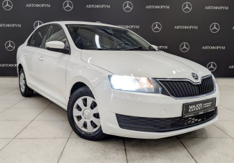 Подержанный автомобиль Skoda Rapid Liftback 2019 года (3 фото)