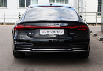 Подержанный автомобиль Audi A7 2019 года (6 фото)
