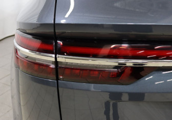 Подержанный автомобиль Geely Monjaro 2023 года (26 фото)