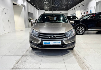 Подержанный автомобиль LADA (ВАЗ) Granta Wagon 2018 года (2 фото)