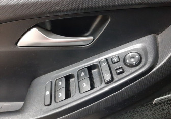 Подержанный автомобиль Hyundai Creta 2021 года (22 фото)