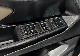 Подержанный автомобиль LADA (ВАЗ) Vesta Wagon 2018 года (16 фото)