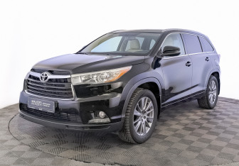 Подержанный автомобиль Toyota Highlander 2015 года (1 фото)