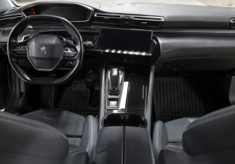 Подержанный автомобиль Peugeot 508 Wagon 2019 года (14 фото)