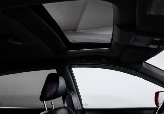 Подержанный автомобиль Honda CR-V 2011 года (16 фото)