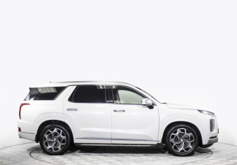 Подержанный автомобиль Hyundai Palisade 2020 года (4 фото)