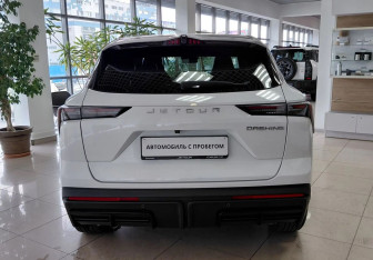 Подержанный автомобиль Jetour Dashing 2024 года (6 фото)