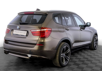 Подержанный автомобиль BMW X3 2013 года (5 фото)