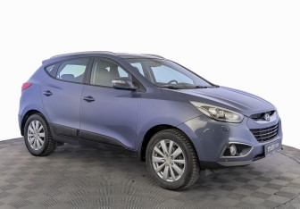 Подержанный автомобиль Hyundai ix35 2013 года (3 фото)