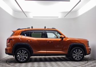 Подержанный автомобиль Haval H7 2025 года (4 фото)