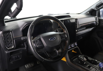 Подержанный автомобиль Ford Ranger 2023 года (13 фото)