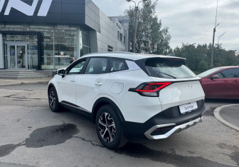 Новый Kia Sportage 2025 (3 фото)