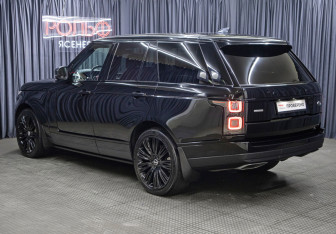 Подержанный автомобиль Land Rover Range Rover 2019 года (7 фото)
