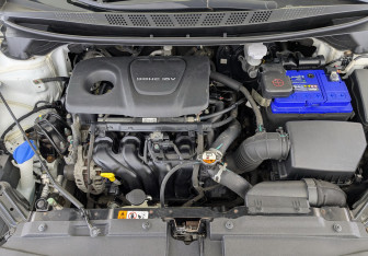 Подержанный автомобиль Kia Ceed Hatchback 2016 года (9 фото)