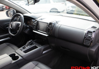 Подержанный автомобиль Citroen C5 Aircross 2022 года (7 фото)