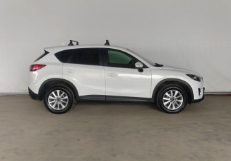 Подержанный автомобиль Mazda CX-5 2016 года (7 фото)