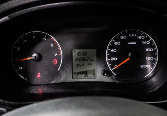 Подержанный автомобиль LADA (ВАЗ) Granta Sedan 2017 года (10 фото)