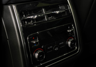 Подержанный автомобиль Tank 500 2023 года (16 фото)