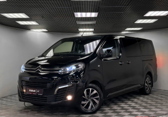 Подержанный автомобиль Citroen SpaceTourer 2018 года (25 фото)