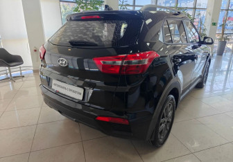 Подержанный автомобиль Hyundai Creta 2021 года (5 фото)