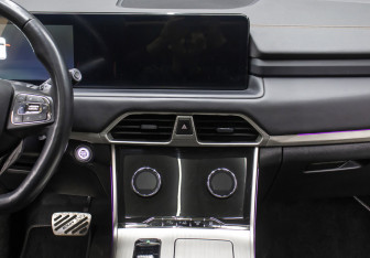 Подержанный автомобиль Exeed TXL 2022 года (15 фото)