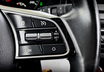 Подержанный автомобиль Kia Seltos 2022 года (28 фото)