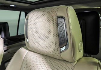Подержанный автомобиль Cadillac Escalade Suv 2021 года (22 фото)